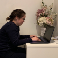 Is poor posture due to stress?